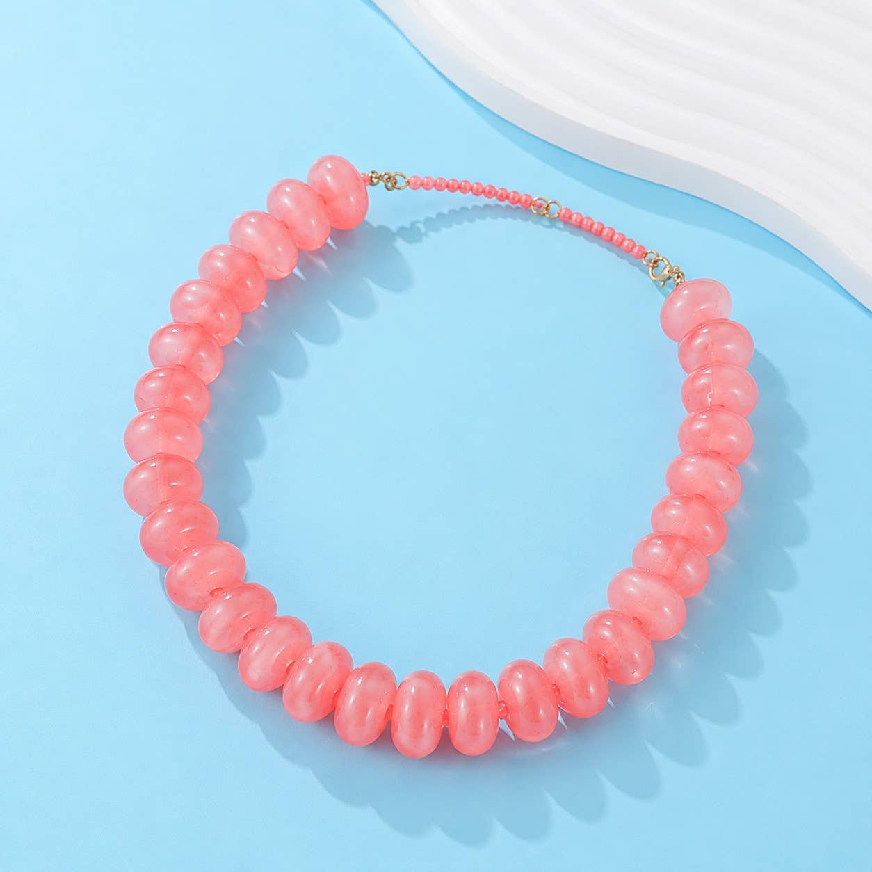 Chunky Beaded Natural Swirl Statement Necklace | 40NK9741: Olive JOSSLYN by wall to wall 