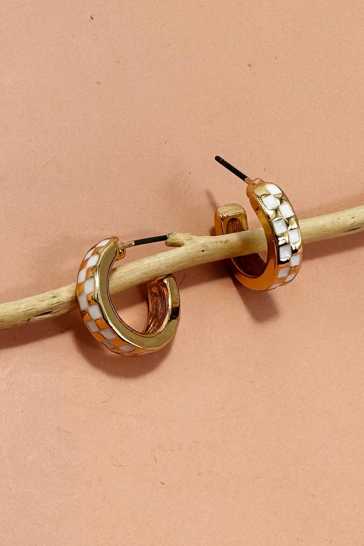 MINI CHECKER HOOP HUGGIE EARRINGS | 31E24864: Gold/white JOSSLYN by wall to wall 