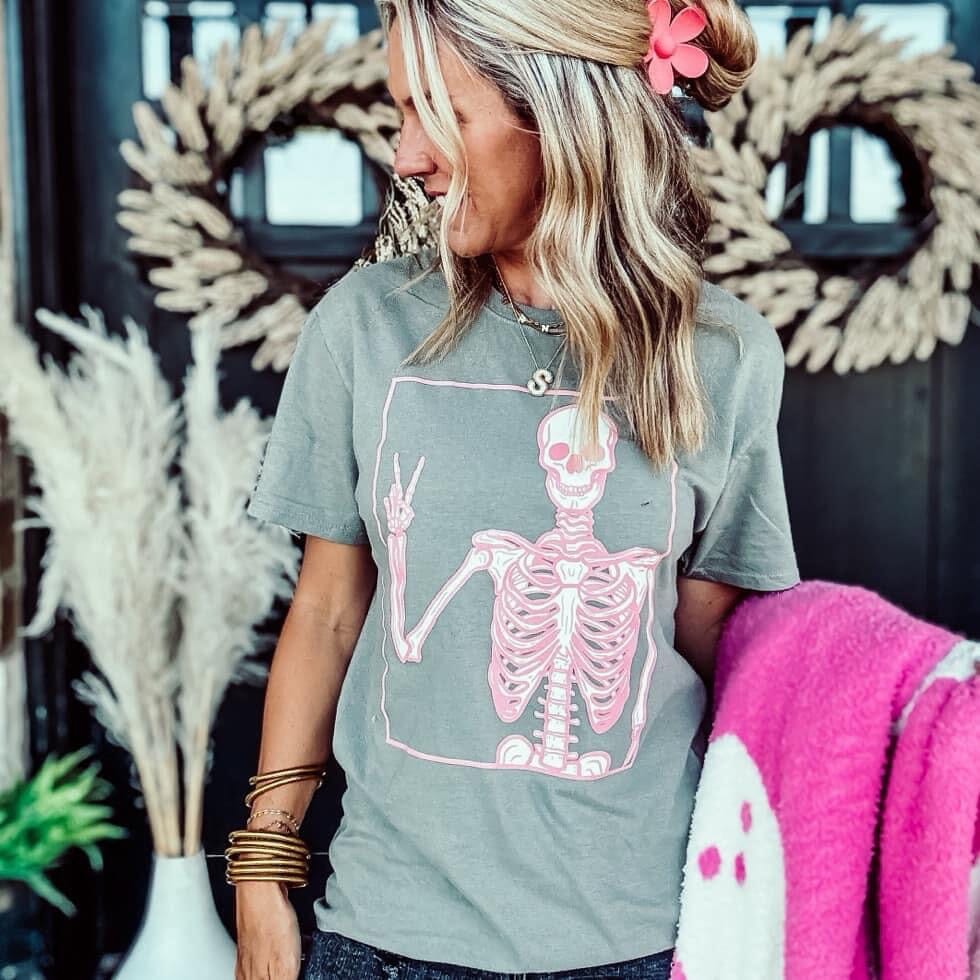 Pink Skeleton Grey Graphic Tee Short sleeve PPTX 