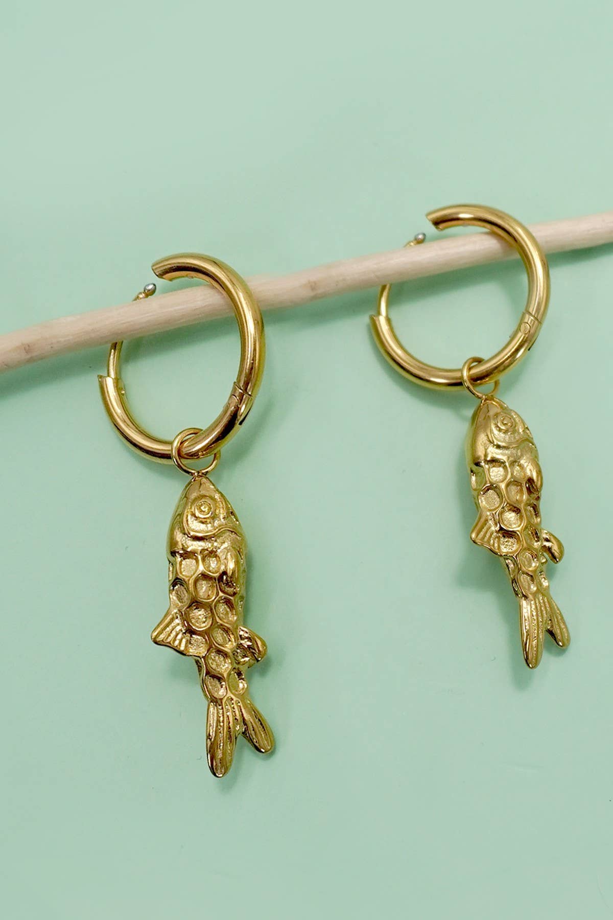 18K STAINLESS STEEL TARNISH FREE FISH EARRINGS | 40E395: GOLD JOSSLYN by wall to wall 
