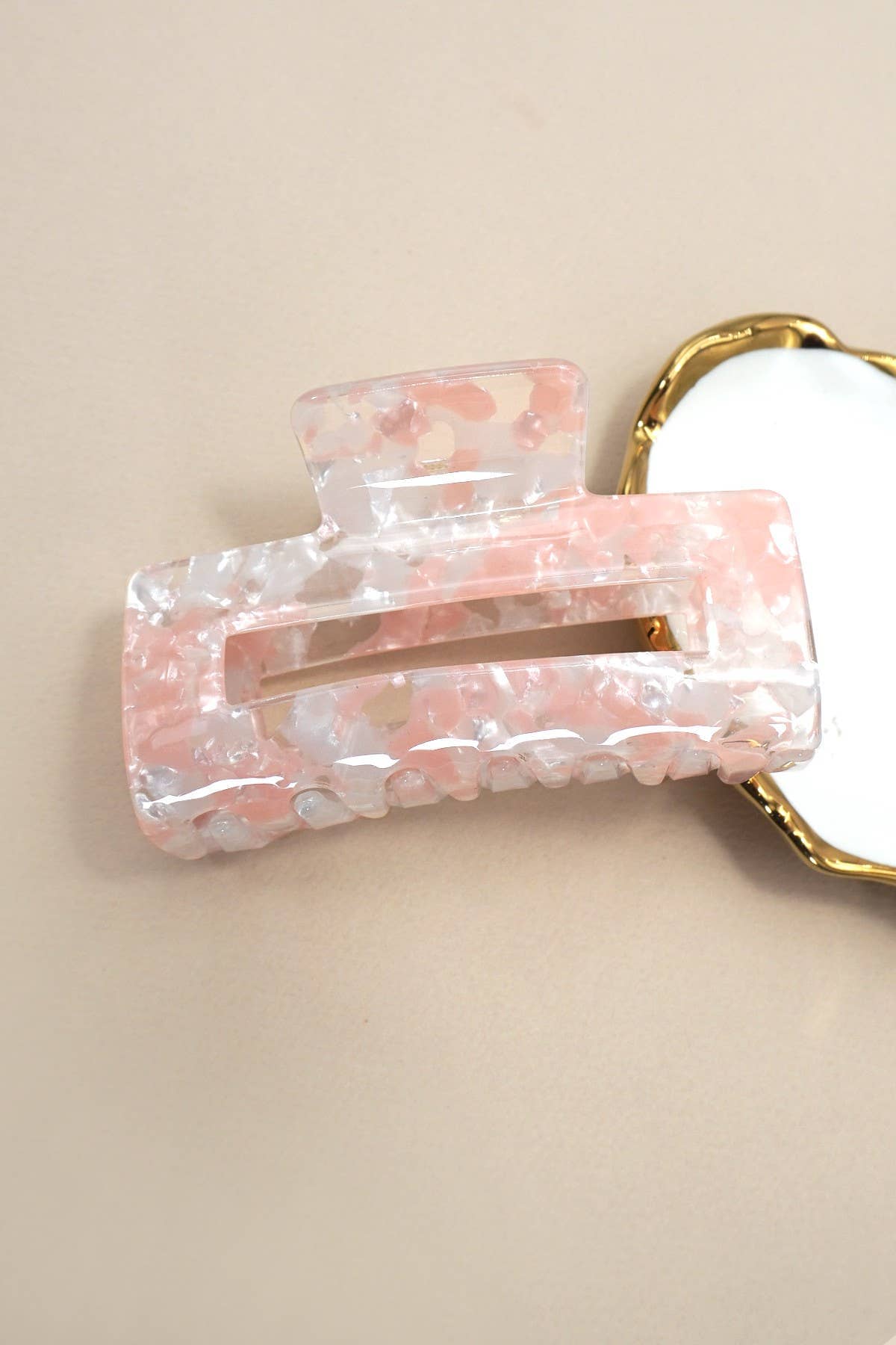 Marbled Acetate Rectangle Hair Claw Clips | 40H1041: TORT JOSSLYN by wall to wall 
