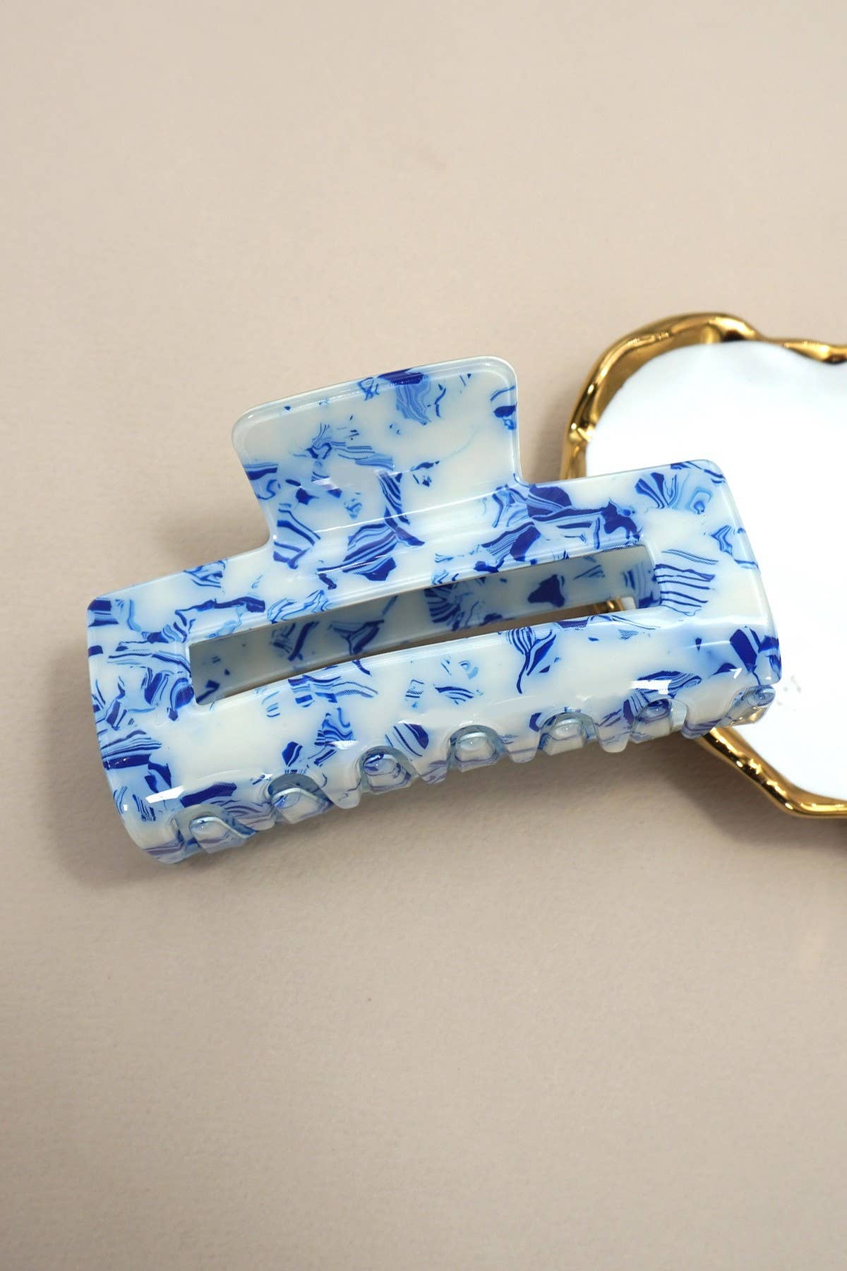 Marbled Acetate Rectangle Hair Claw Clips | 40H1041: TORT JOSSLYN by wall to wall 