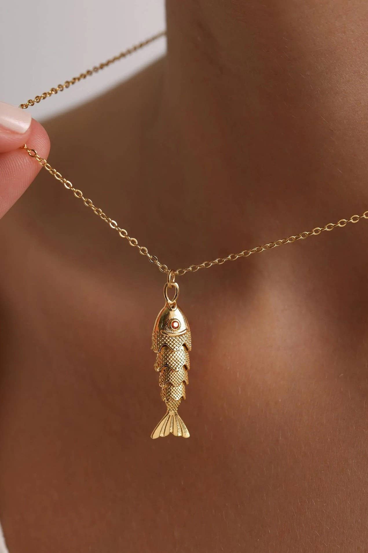 18K STAINLESS STEEL TARNISH FREE FISH NECKLACE | 40NK9536: GOLD JOSSLYN by wall to wall 