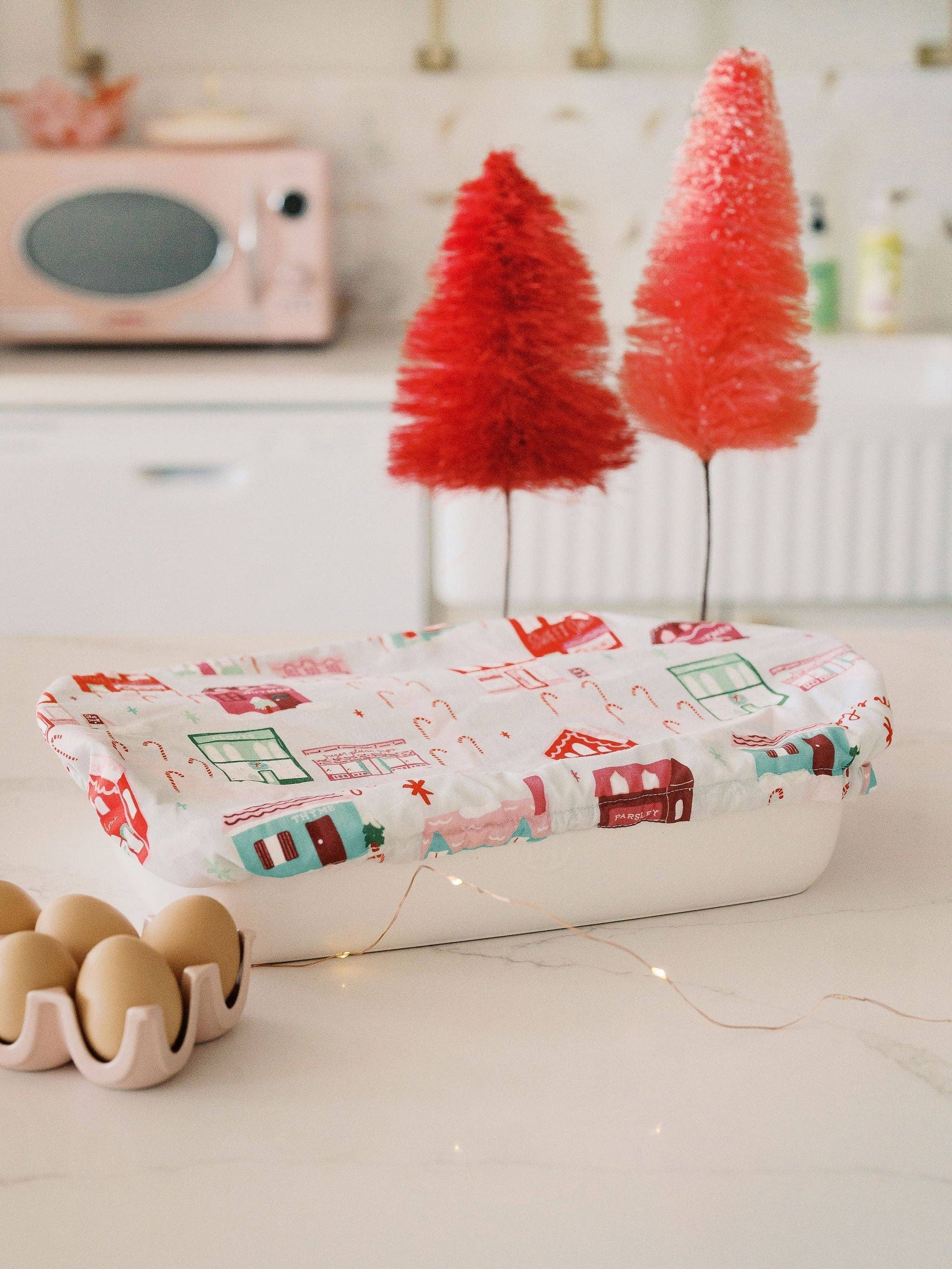 Christmas in the Village 10x14 Baking Dish Cover | Holiday Doe A Deer 