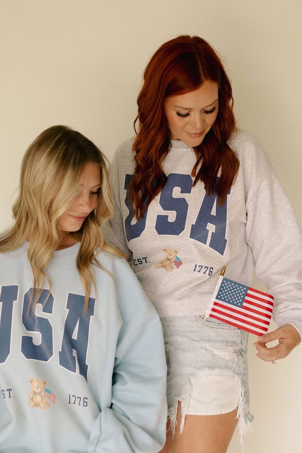 USA Retro Teddy Bear Graphic Crewneck Sweatshirt | Grey Short sleeve Chaudoin Creations 
