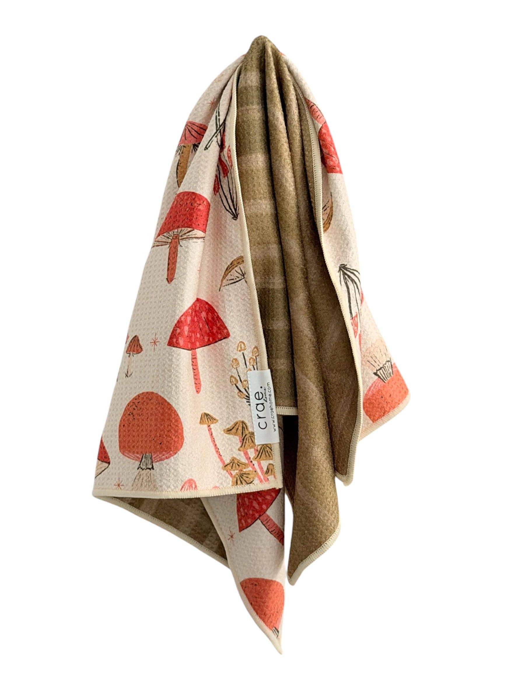 Toadstool Tales: Reversible Hand Towel: Cream/Green / 19x29in Crae.Home 