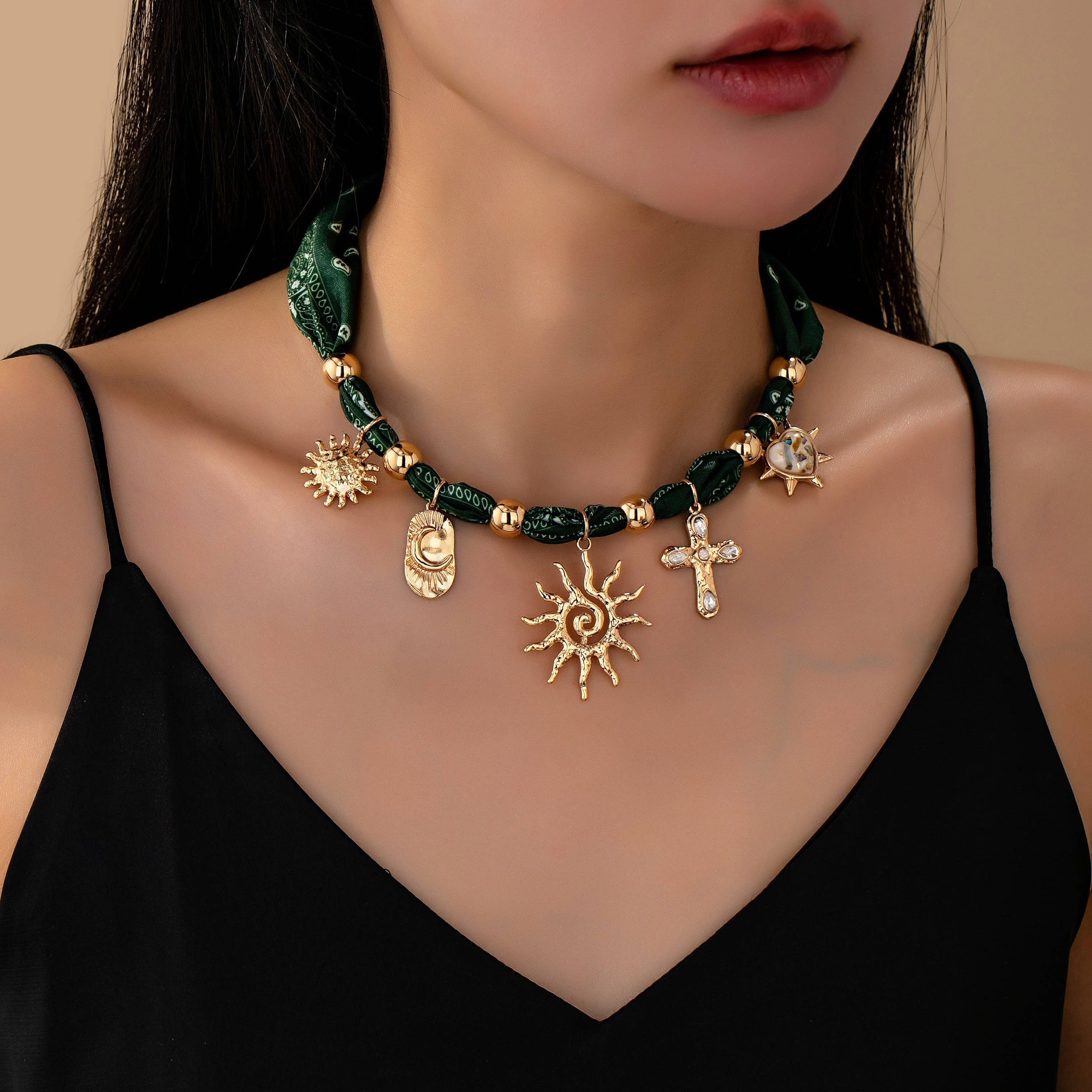 HANDMADE SCARF NECKLACE-SUNBLAST CROSS HEART MOON | 80N92552: GOLD JOSSLYN by wall to wall 