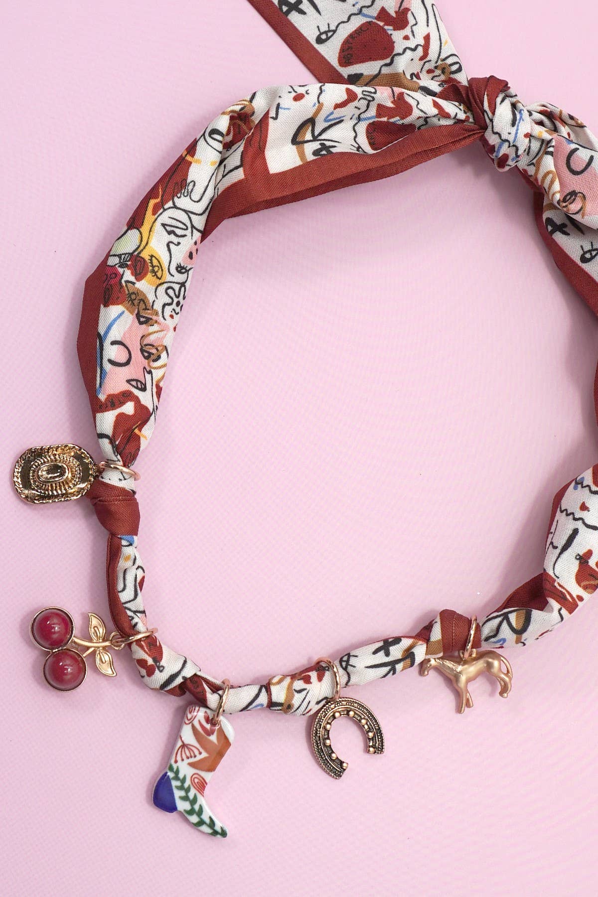 SCARF CHARM NECKLACE-BOOT CHERRY HORSESHOE HAT | 80N92393: GOLD JOSSLYN by wall to wall 
