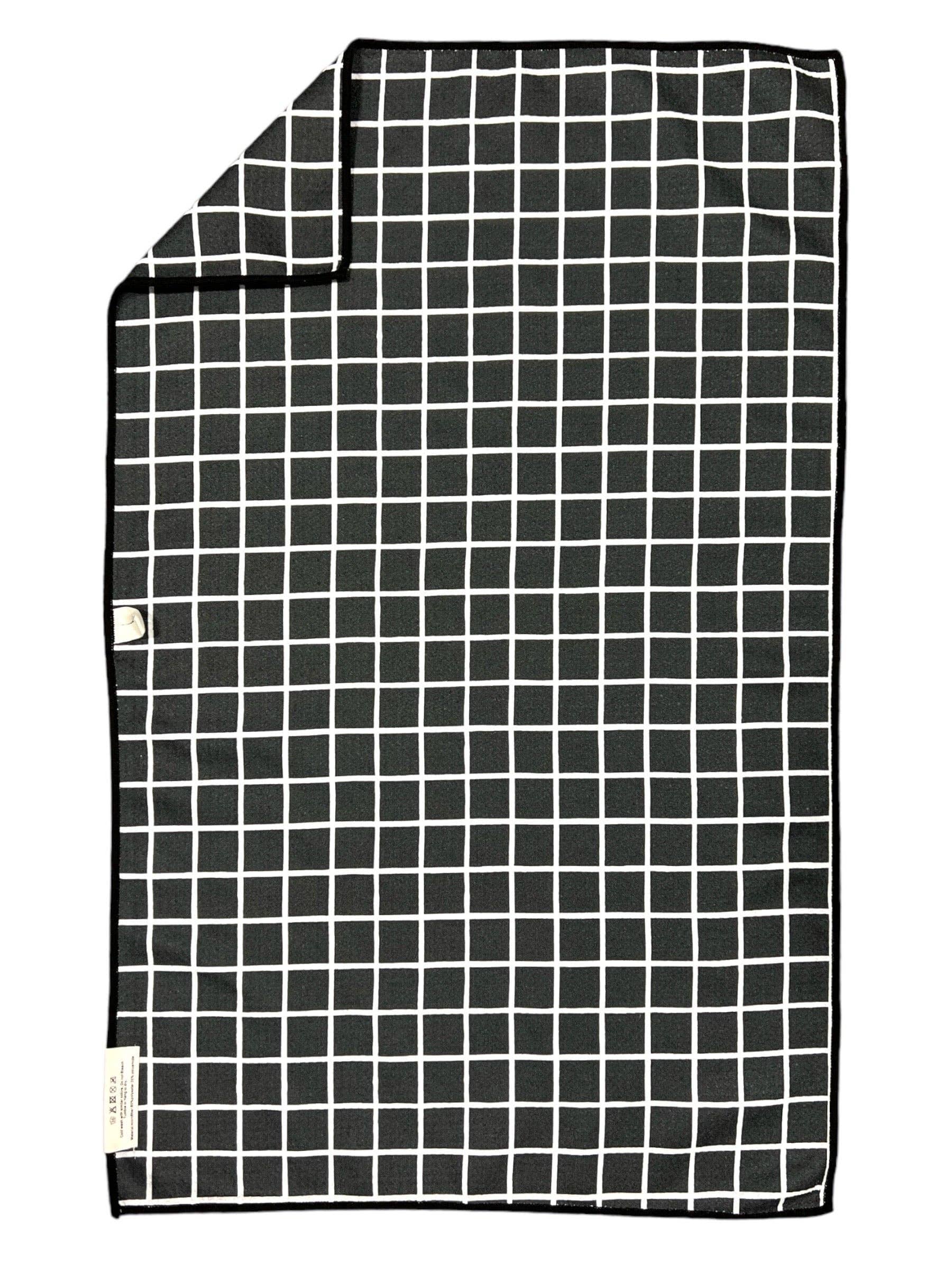 Brink: Double-Sided Hand Towel: Black/White / 17x27 in / Hand Towel Crae.Home 