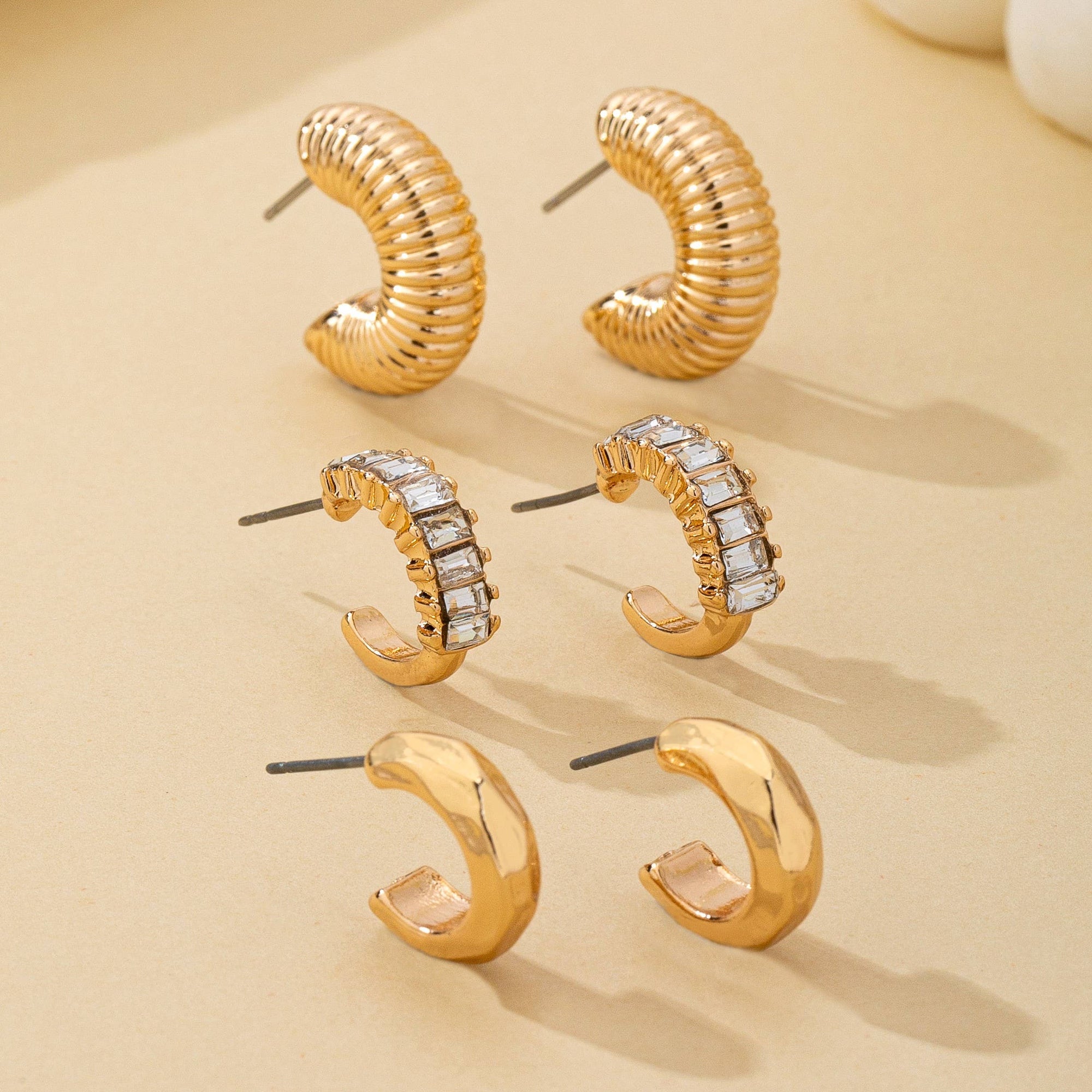 Rhinestone Textured Hoop Earring Set | 80E62138: Gold JOSSLYN by wall to wall 