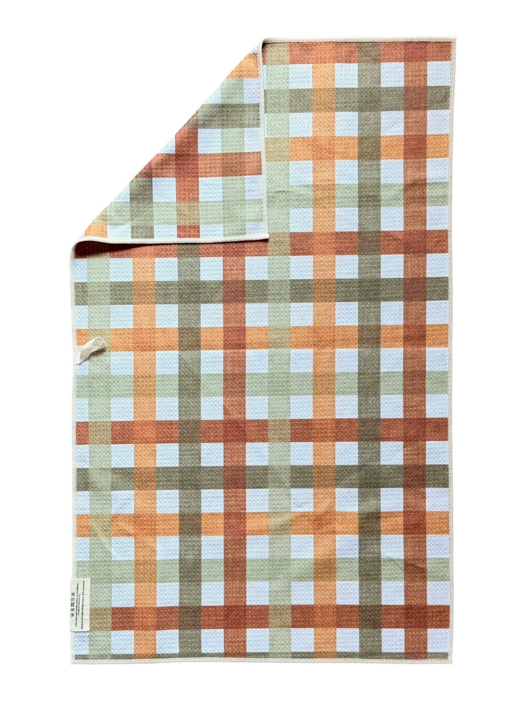 Sweater Weather: Double-Sided Hand Towel: Multi / Hand Towel (17x27 in) Crae.Home 