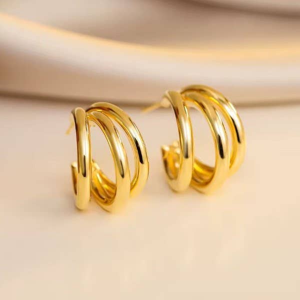 18K STAINLESS STEEL WATERPROOF TARNISH FREE HOOPS | 40E440: Gold JOSSLYN by wall to wall 