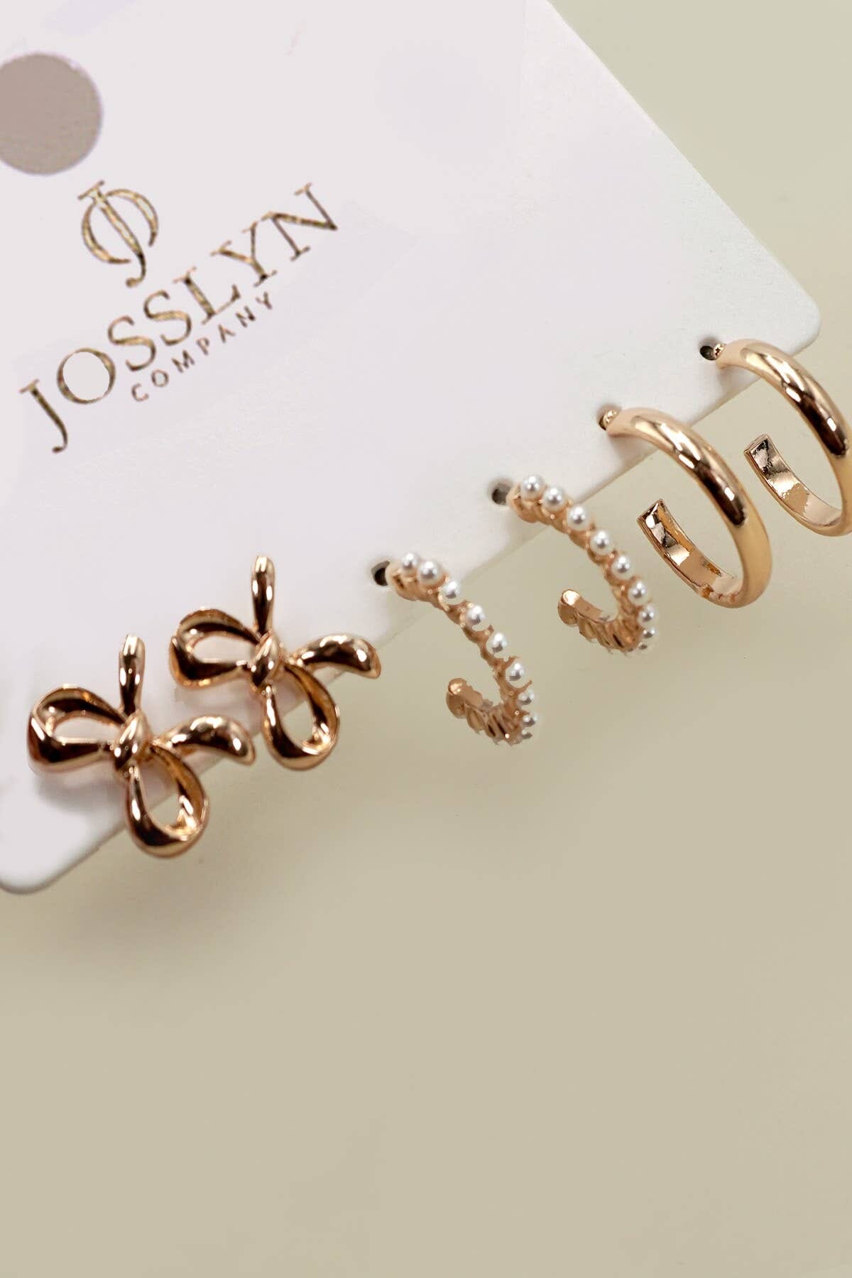 BOW PEARL STUDDED GOLD HOOP TRIO EARRINGS | 80E6403: Gold JOSSLYN by wall to wall 
