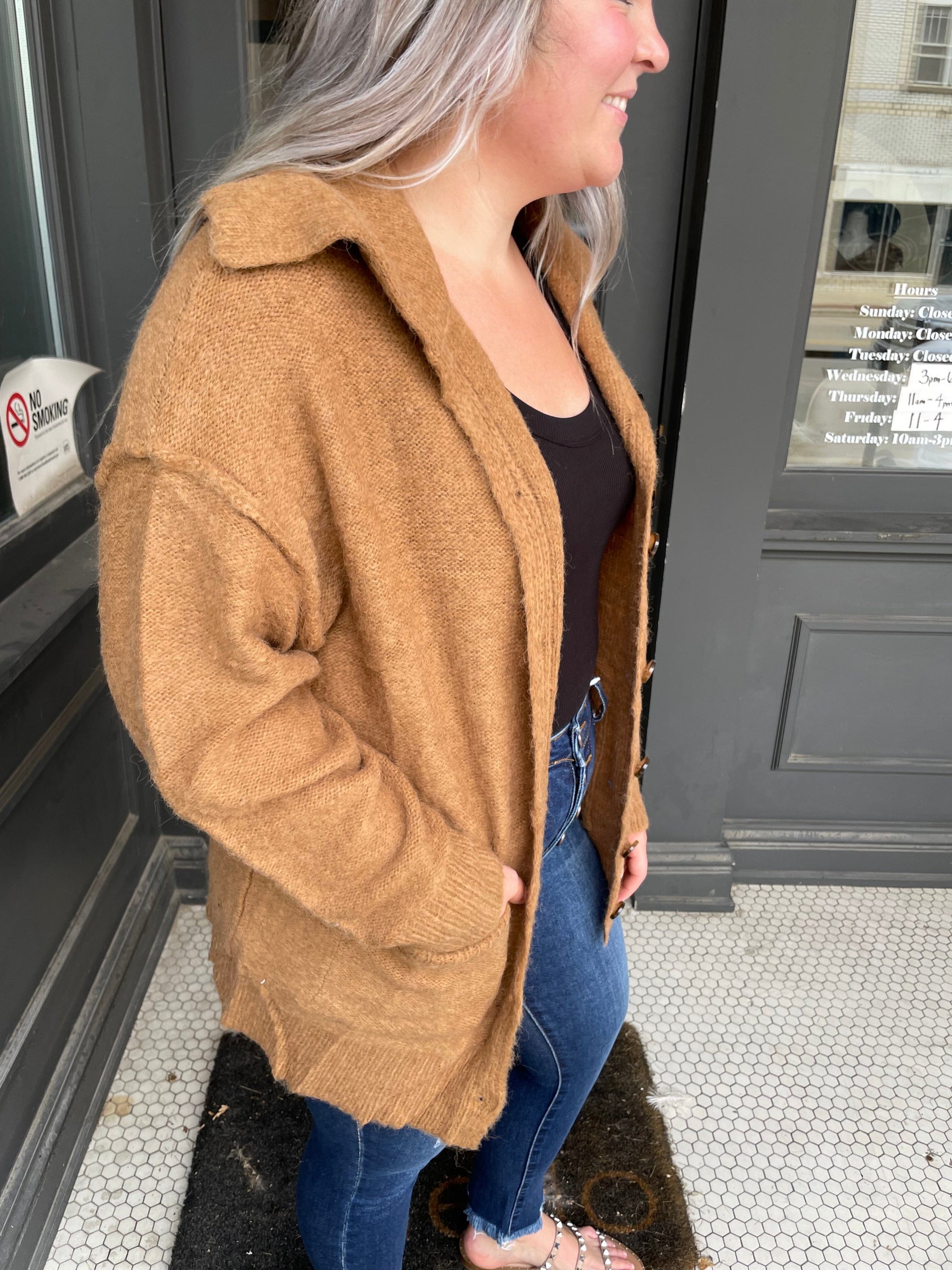 Camel Button Down Cardigan Cardigan blu ivy 