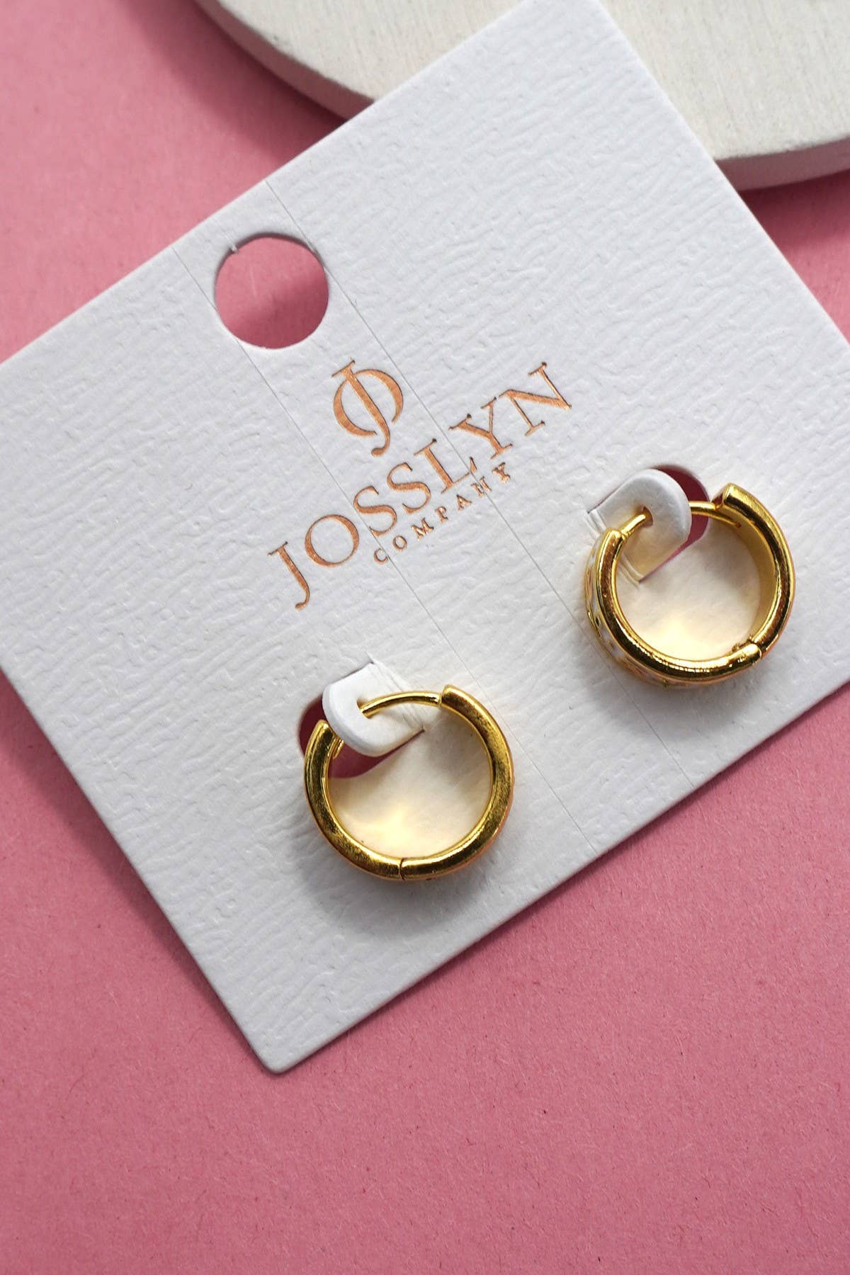 VINTAGE CLOISONNE FLORAL HUGGIE HOOP EARRINGS | 40E357: GOLD JOSSLYN by wall to wall 