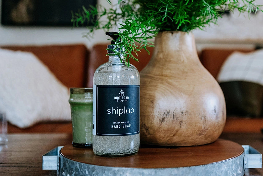 16.9oz Shiplap Counter Spray Accessories Dirt Road Candle Co 