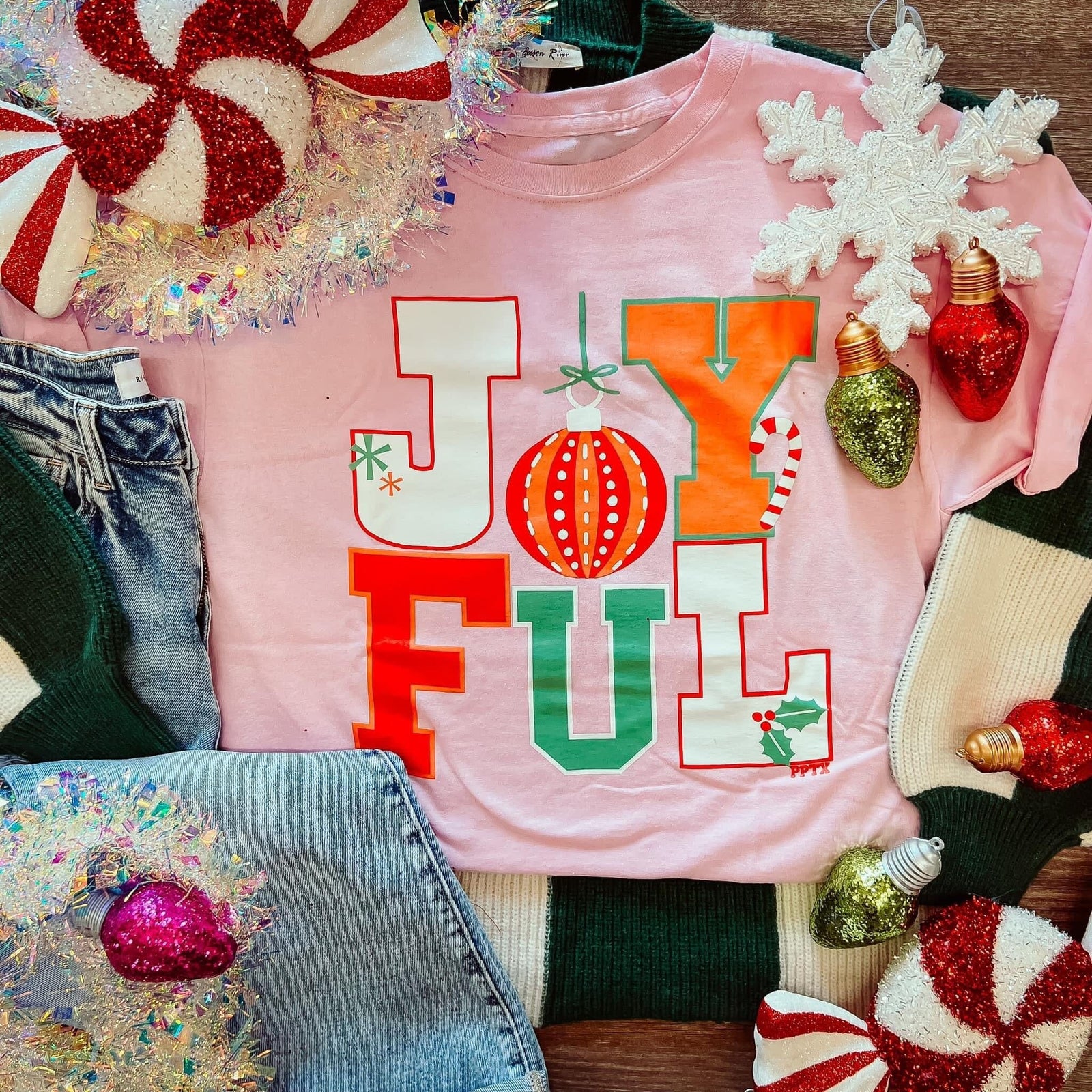 Joyful Christmas Graphic Tee Short sleeve PPTX 