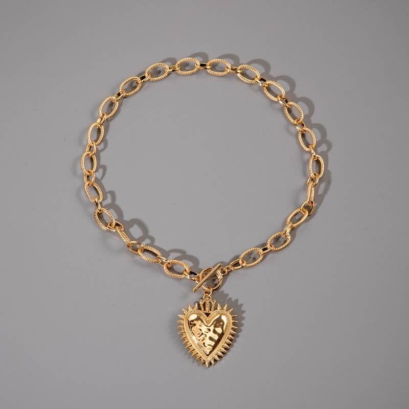SPIKED HEART CHUNKY CHAIN TOGGLE NECKLACE | 40NK9575: GOLD JOSSLYN by wall to wall 