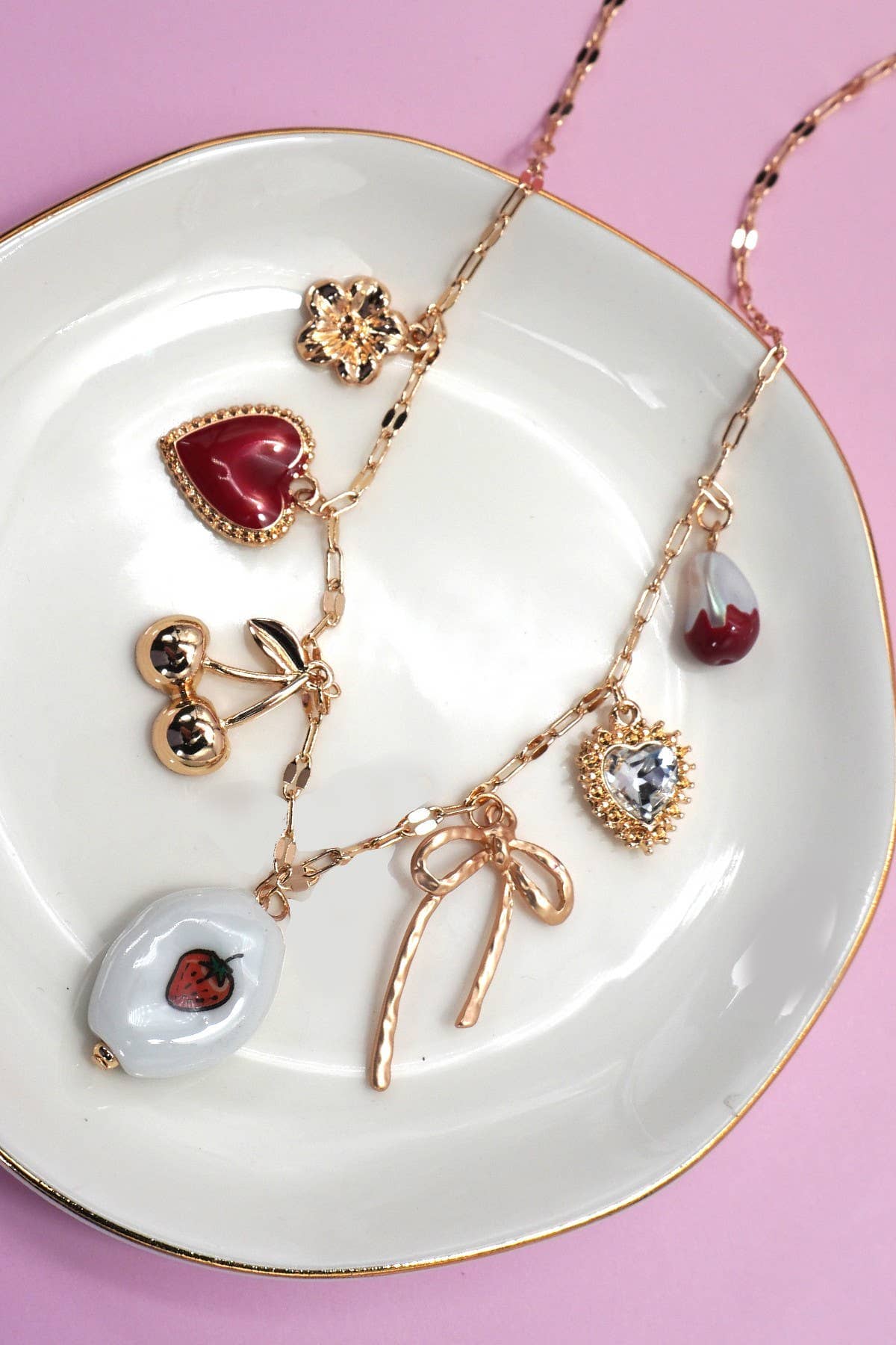 CHARM NECKLACE-PORCELAIN STRAWBERRY CHERRY BOW | 80N92144: GOLD JOSSLYN by wall to wall 