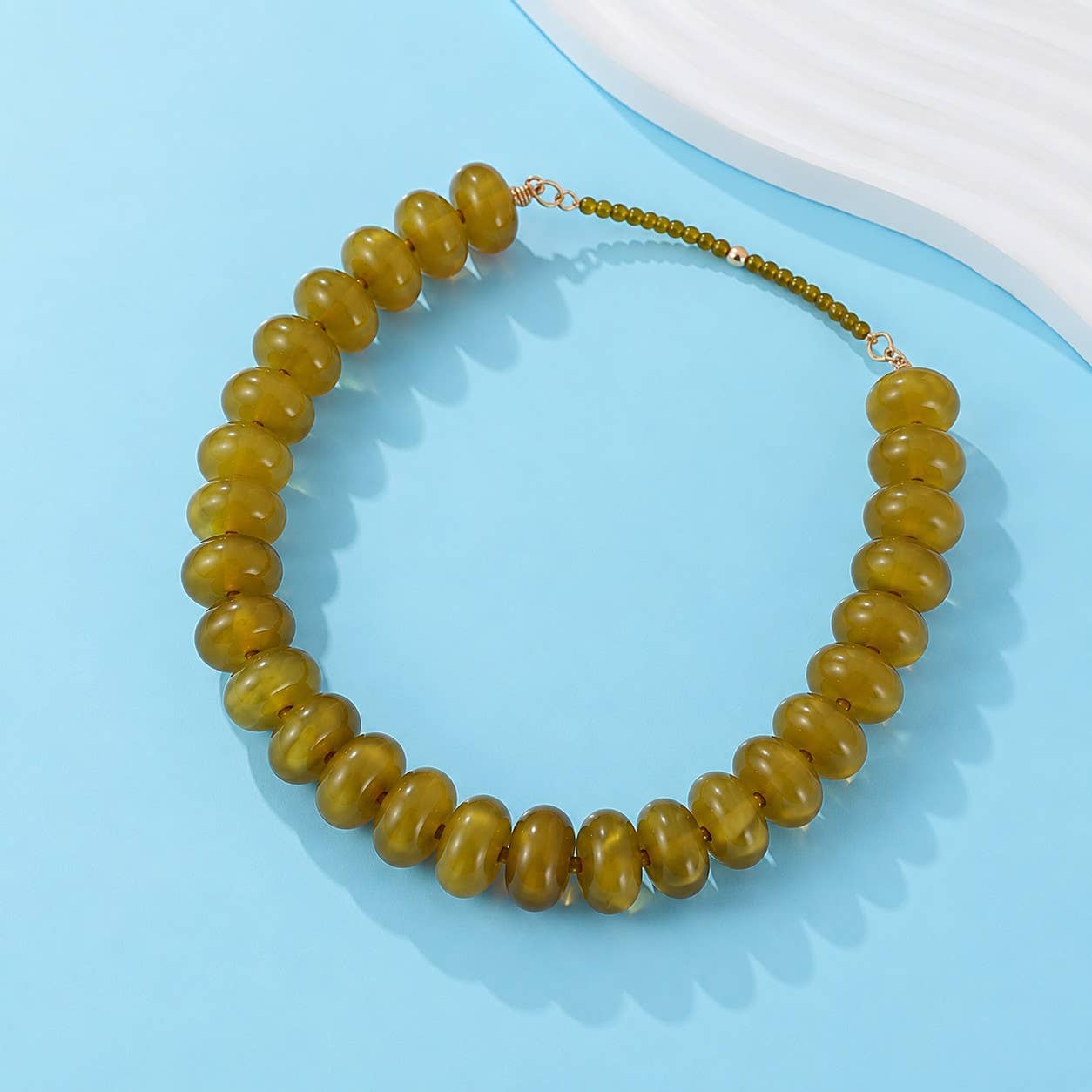 Chunky Beaded Natural Swirl Statement Necklace | 40NK9741: Olive JOSSLYN by wall to wall 