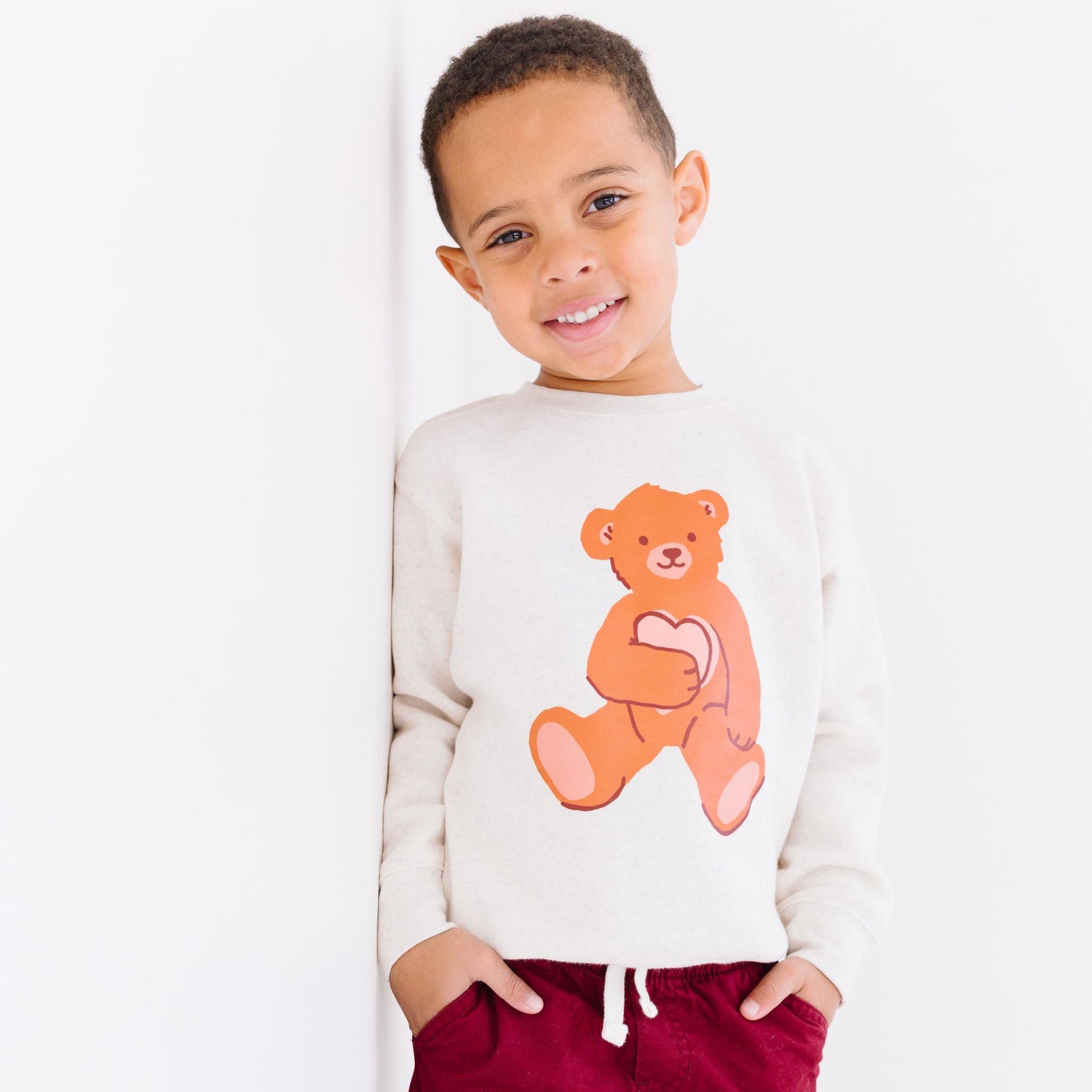 Bear Holding Heart Valentines Day Kids sweatshirt : Grey / 5/6 T Benny & Ray Apparel 