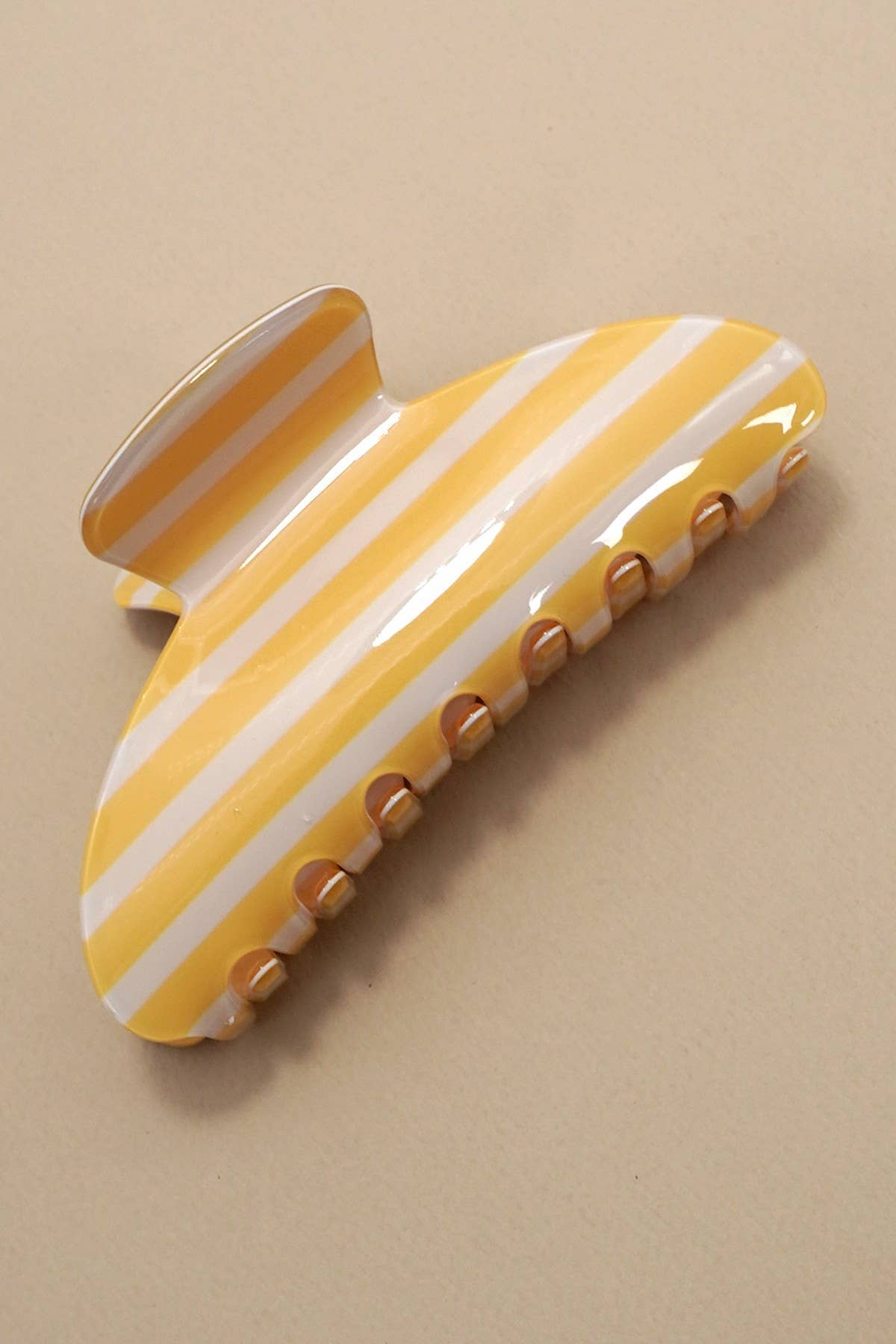 JUMBO STRIPE PLAID OVAL HAIR CLAW CLIPS | 40H1069: Blue JOSSLYN by wall to wall 