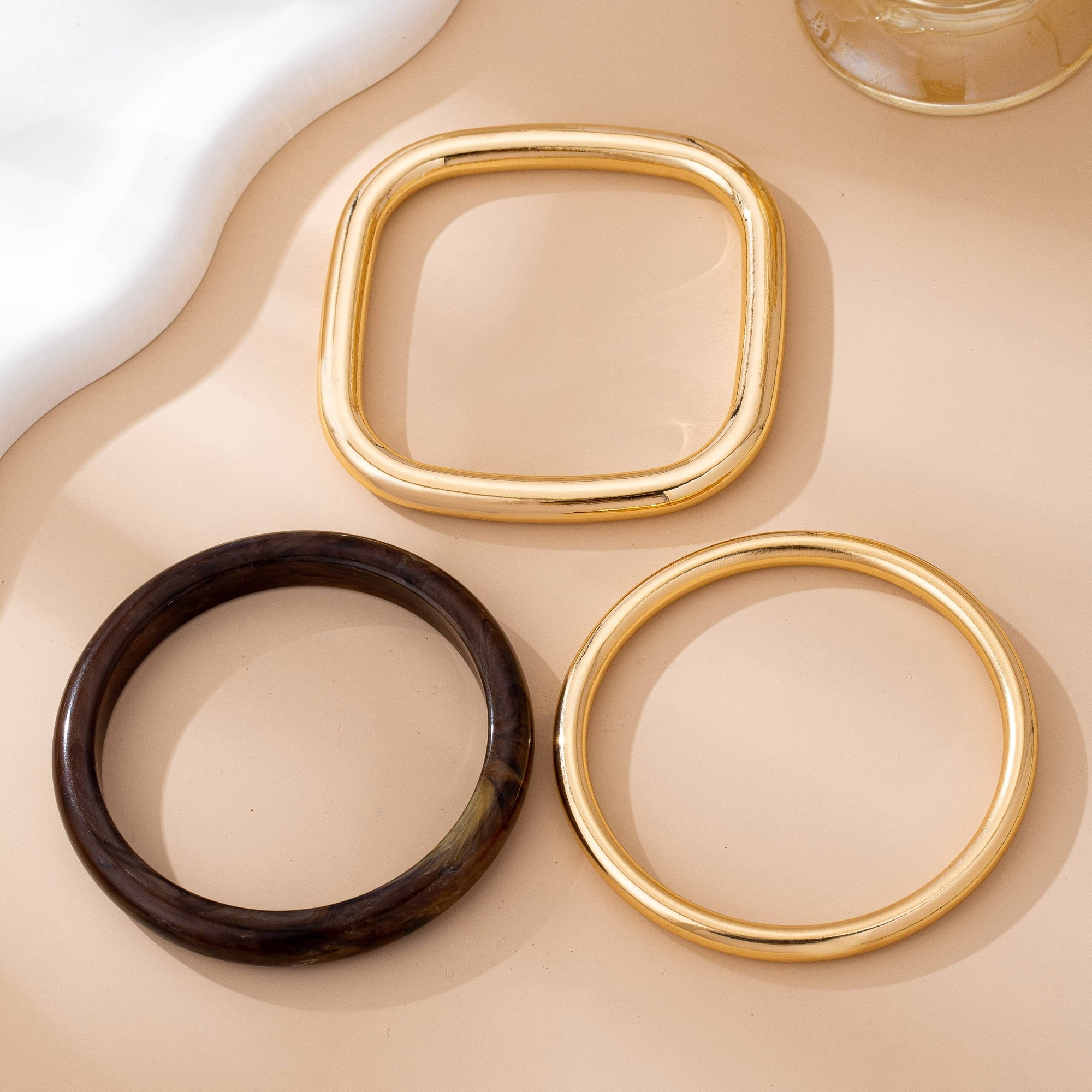 Tort &amp; Gold Bangle Trio Bangle Set | 80B1586: Set JOSSLYN by wall to wall 