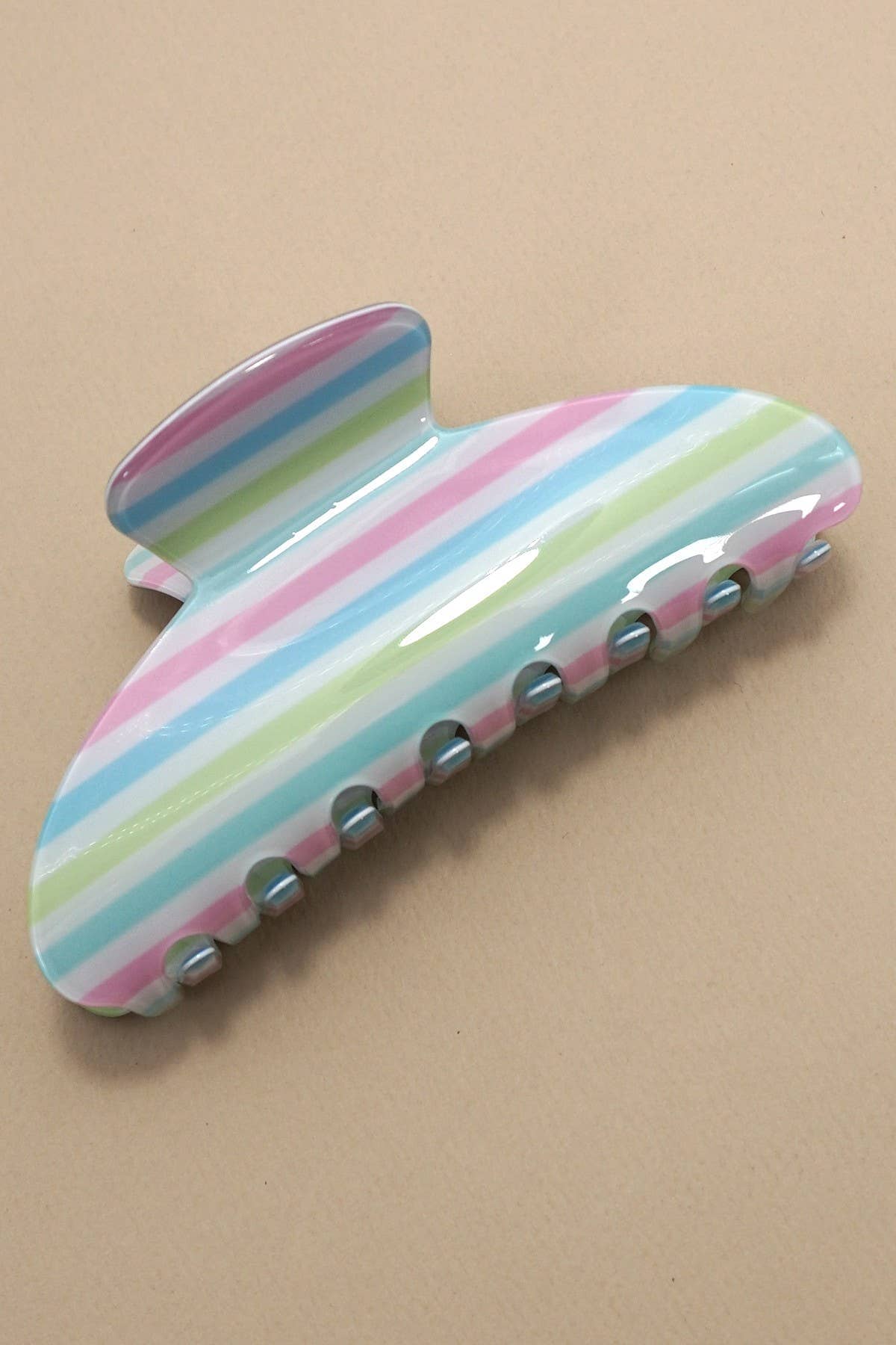 JUMBO STRIPE PLAID OVAL HAIR CLAW CLIPS | 40H1069: Blue JOSSLYN by wall to wall 