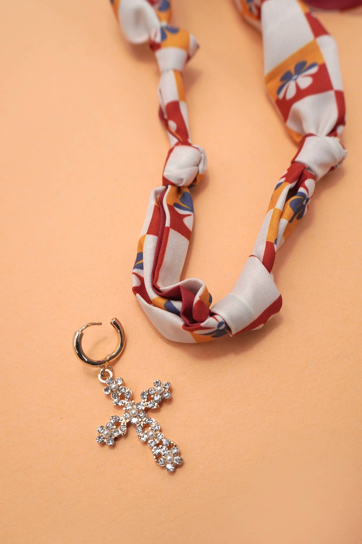 Handcrafted Scarf Interchangeable Charm Necklace | 80N92095: K JOSSLYN by wall to wall 