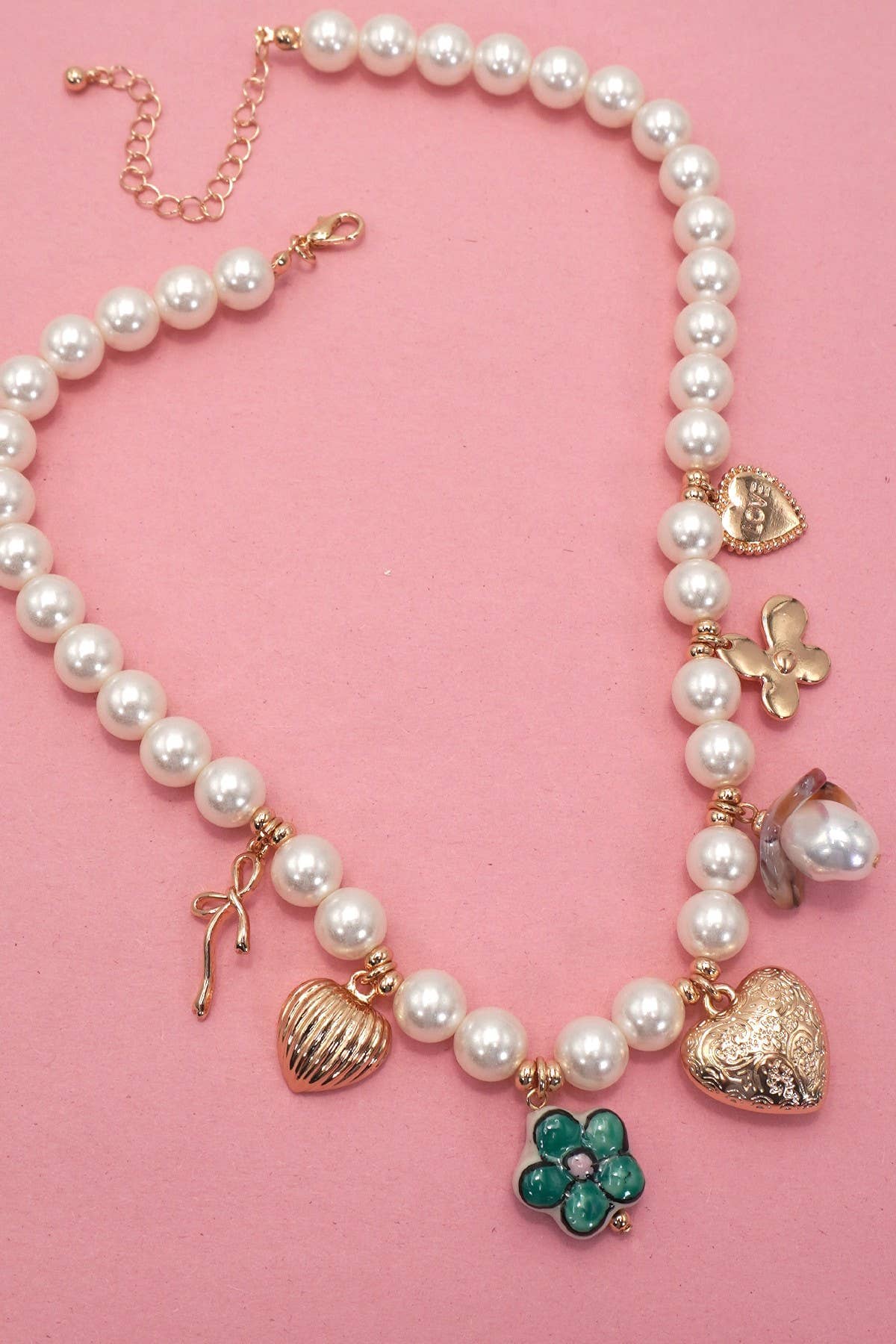 CHARM PEARL NECKLACE-HEART PORCELAIN FLOWER BOW | 80N92080: GOLD JOSSLYN by wall to wall 