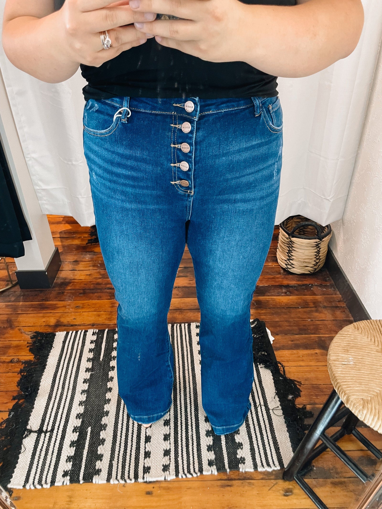 Risen Dark Wash Button Fly HR Boot Cut Jeans Bottoms Risen 