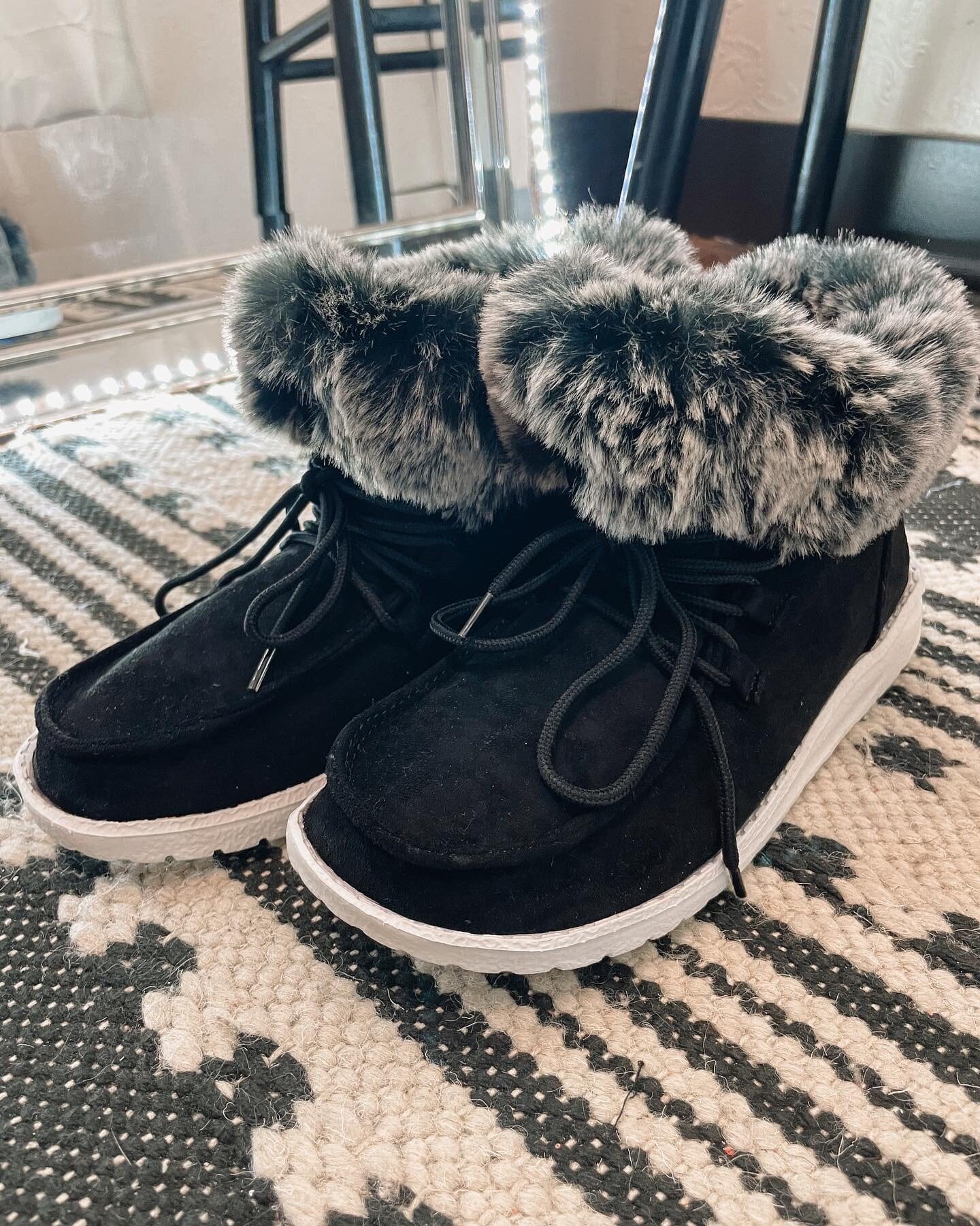 Fancy Black Fur Lined Sneakers The Humming Arrow Boutique