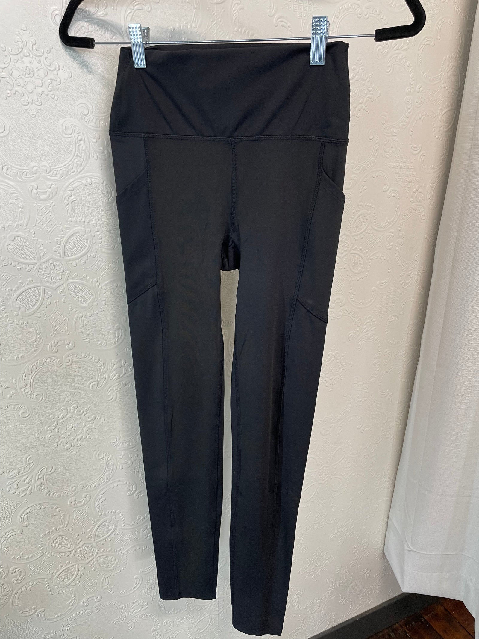 Black Athletic Pocket Leggings Bottoms Zenana 