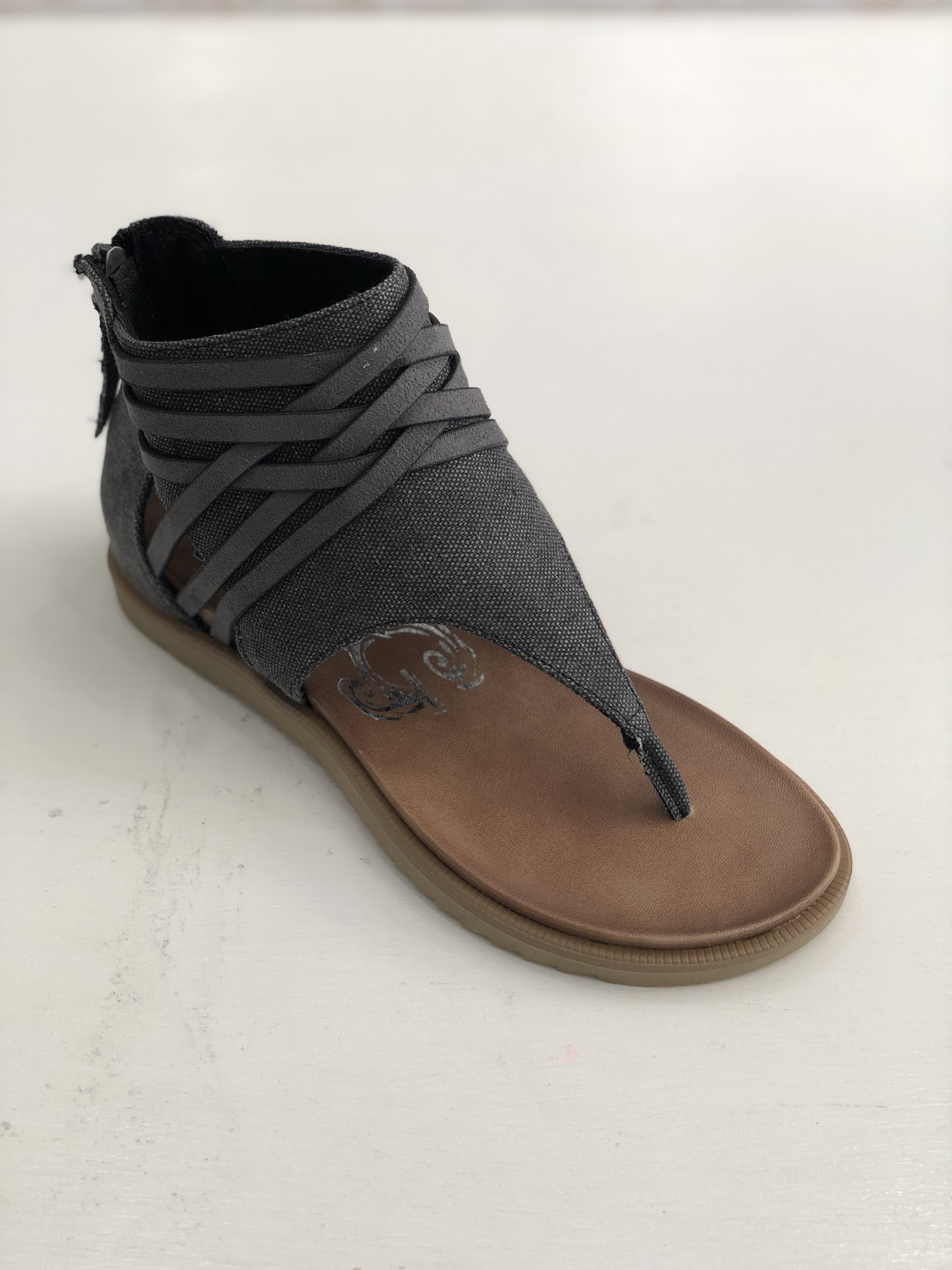 Charcoal best sale grey sandals