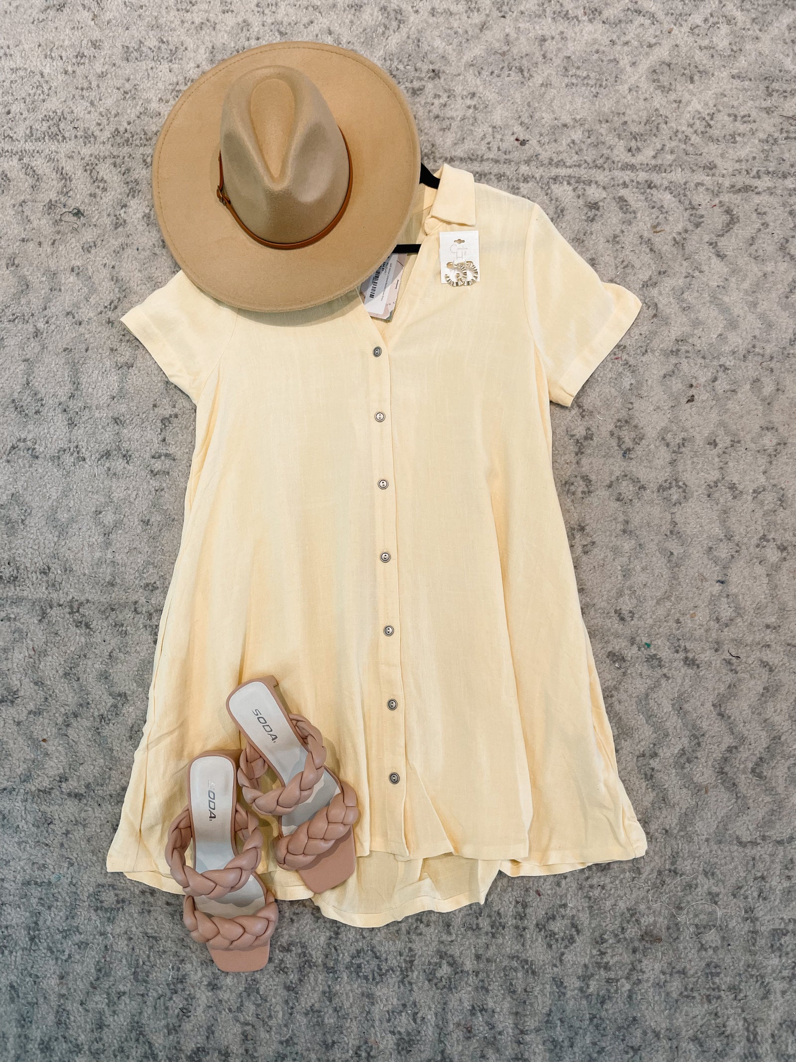 Soft Yellow Collared Button Down Dress Dress Ces Femme 